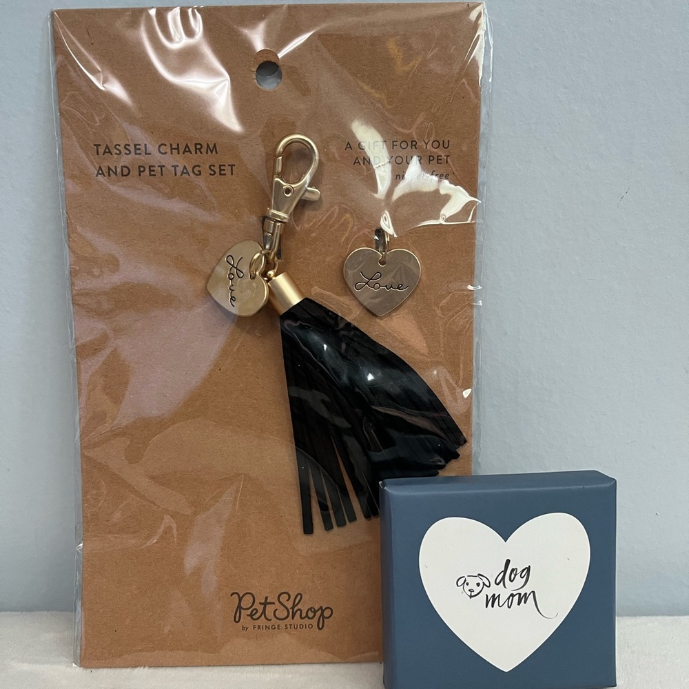 Fringe studio Tassel Charm & Pet Tag Set With Decorative “Dog mom”Tray